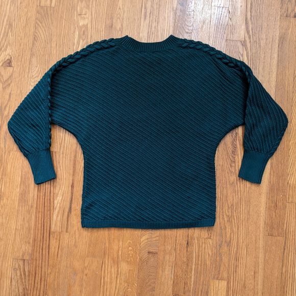 Vera Wang Forest Green Sweater, Mockneck, Batwing Sleeve, Size S - Picture 9 of 12